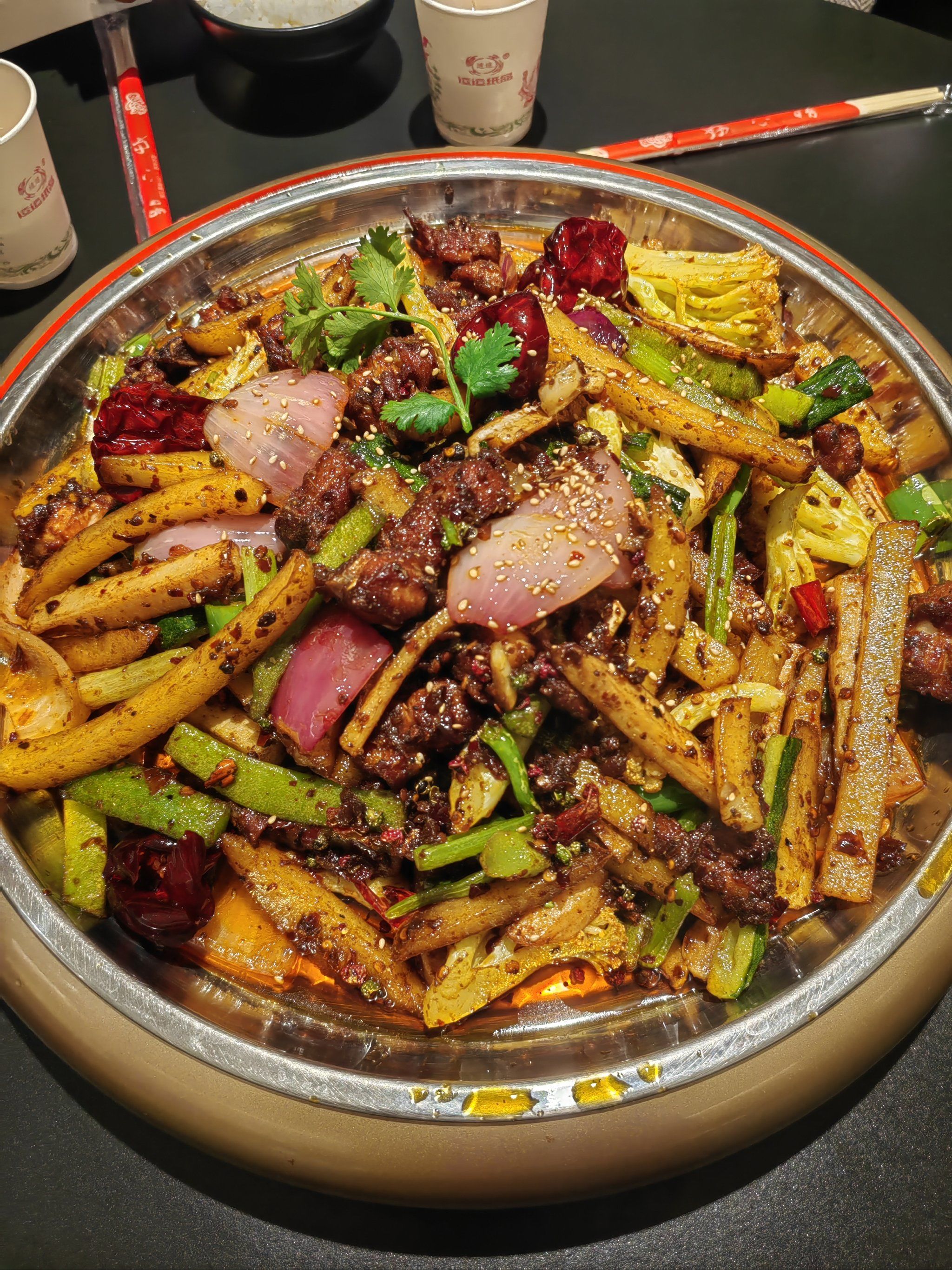 您的麻辣干锅,已上桌!