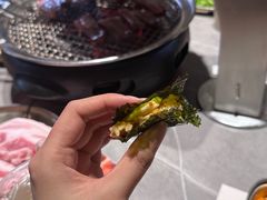 -草家酱蟹炭火烤肉店(珲春南路一店)