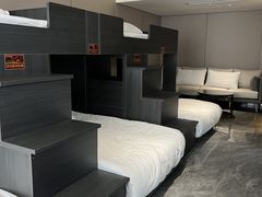 -BUFF电竞酒店(成都春熙路太古里店)