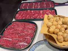 -牛村来人潮汕牛肉火锅(西单店)