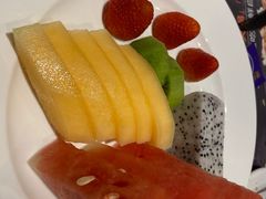 -四海一家自助餐(益田假日广场店)