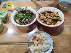 -朱大嘴肥肠血旺(始于1999福字街店)
