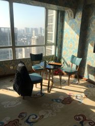 -阿茹娜美容会馆