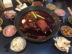 -星鸿社重庆老火锅(燃灯寺分店)