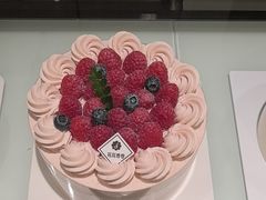-花花卷卷·鲜食蛋糕(泉屋店)