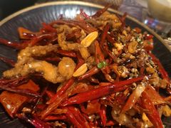 -洛缦音乐餐厅(工业展览馆万象城店)