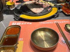 -轻烧烤肉(光谷步行街店)