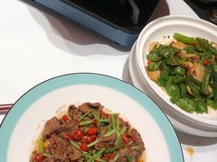 -鸽子侯·家宴·平价海鲜(市图书馆店)