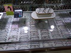 -华彬眼镜专业渐进配镜(潘家园店)