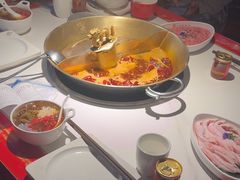 -小龙翻大江文化火锅(宽窄店)