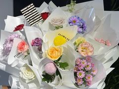 -花里花店(唐镇阳光天地店)