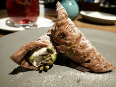 -Carbon莫卡哆·意大利复古集市餐厅(杭州大厦店)