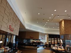 -亚龙湾希尔顿自助餐厅·海鲜·烧烤·沙滩BBQ·现场乐队