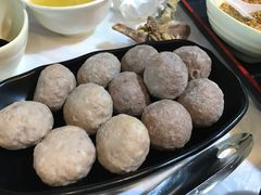 -鲜入围煮花胶鸡海鲜火锅