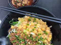 -丽影重庆小面(定西路店)