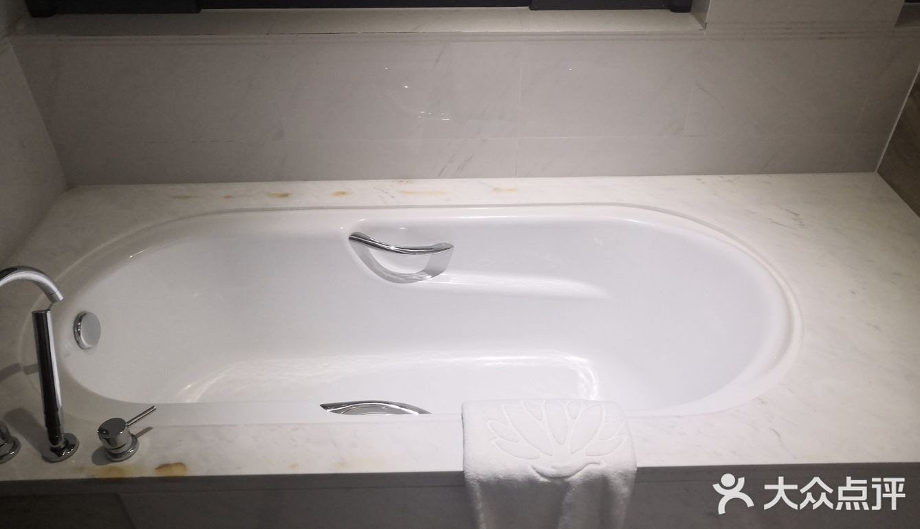 东航云逸酒店 在虫鸣鸟叫中醒来