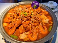 -徐记小怪兽肉蟹煲(中央大街店)