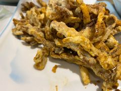 椒盐平菇-小四川菜馆(托乐嘉店)