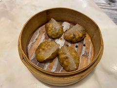 -香港百合居(LCM置汇旭辉广场店)