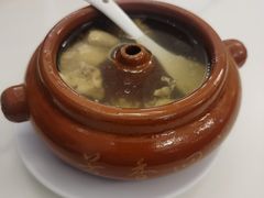 -新世界·过桥米线宴