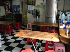 大堂-潮香兴煲仔饭(莲花路店)