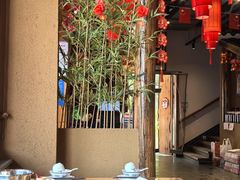 -小洞天柴火土菜馆