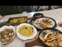 -老东镇啤酒屋海鲜加工·蒸汽海鲜·海鲜烧烤(台东店)