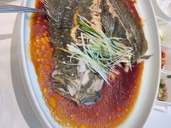 -万龙洲海鲜(大兴绿地缤纷城店)