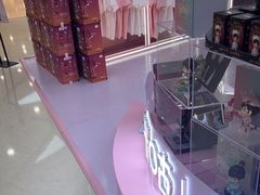 -万达广场(南昌红谷滩店)