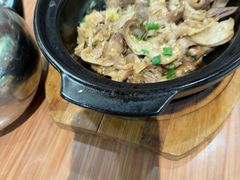 -荣基四海一家·家常菜·海鲜大排档(新安店)