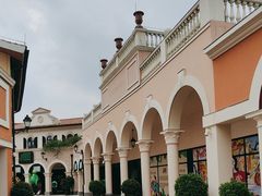 -佛罗伦萨小镇广佛名品奥特莱斯(疏港路店)