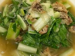 -闯关东东北农家菜(崂山石老人店)