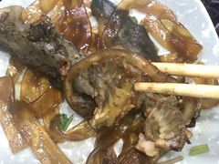 -边江铁锅炖鱼(振八街店)