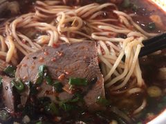 -吾穆勒蓬灰牛肉面·清真(北滨河中路店)