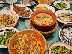 -董厨煨汤馆(车站路店)