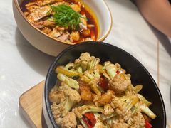 油渣炒青花菜-柴门饭儿(成都太古里店)