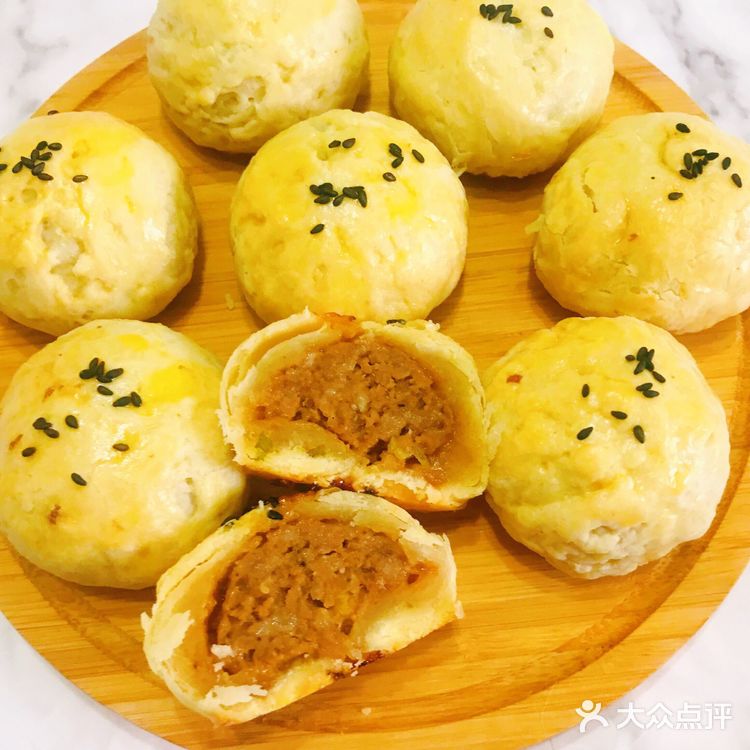 传统苏式鲜肉月饼，鲜香美味一口掉渣！