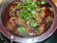 -大众跷脚牛肉馆·非遗传承单位(峨眉山店)