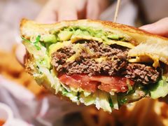 -The Habit Burger Grill 哈比特汉堡(复兴soho店)