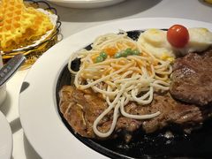 -豪客来牛排(华创国际广场店)