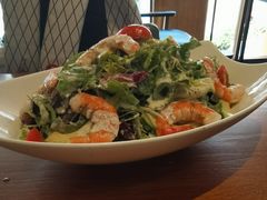 牛油果鲜虾沙拉-UPPER KITCHEN(延安路店)