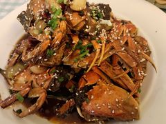 -捌贰虾蟹·江湖菜馆(江汉路店)