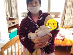 -爱的果实月嫂育婴师(世纪东方店)