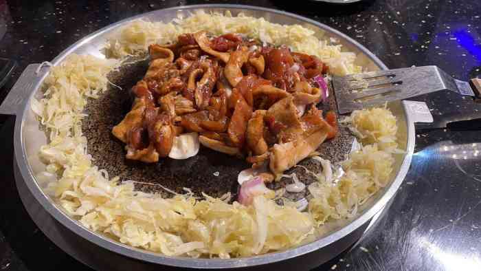 鸿门焰火·石板煎肉(壹号街旗舰店)-"浏览联联周边游的时候发现这家有