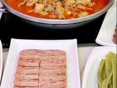 -彭记铁锅肥肠(东四总店)