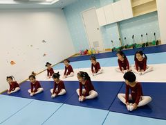 -黄浦乐烁龙鱼宝贝托育园(海潮路校区)