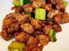 脆皮酱爆肉丁-旺顺阁鱼头泡饼(小红门店)