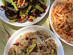 -丹水桥地锅鱼·翘嘴鲌·地方特色全鱼宴(丹江口大坝店)