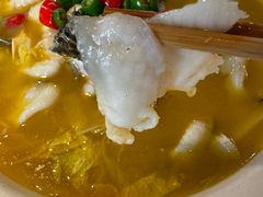 -川流不息·地道川菜·小龙虾(新松江路店)