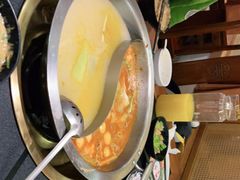 -沸炉重庆老火锅(军事博物馆店)